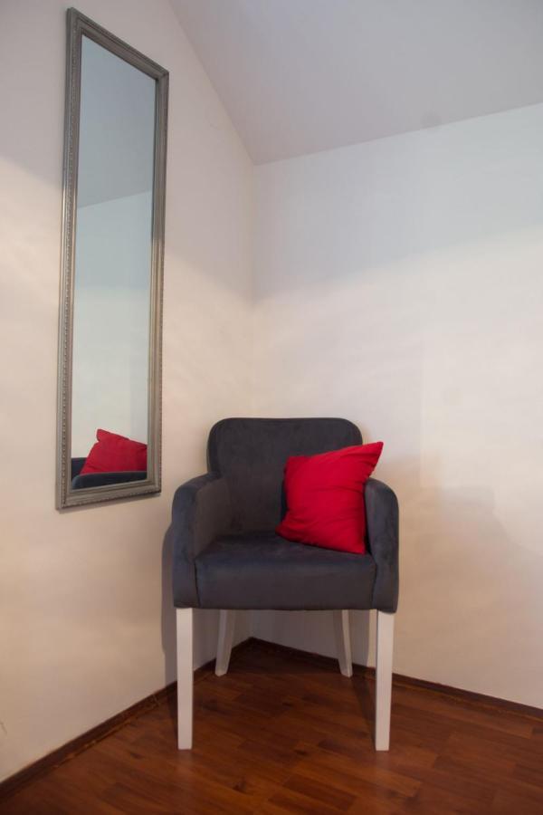 Apartamento Dolce Casa Belgrado Exterior foto